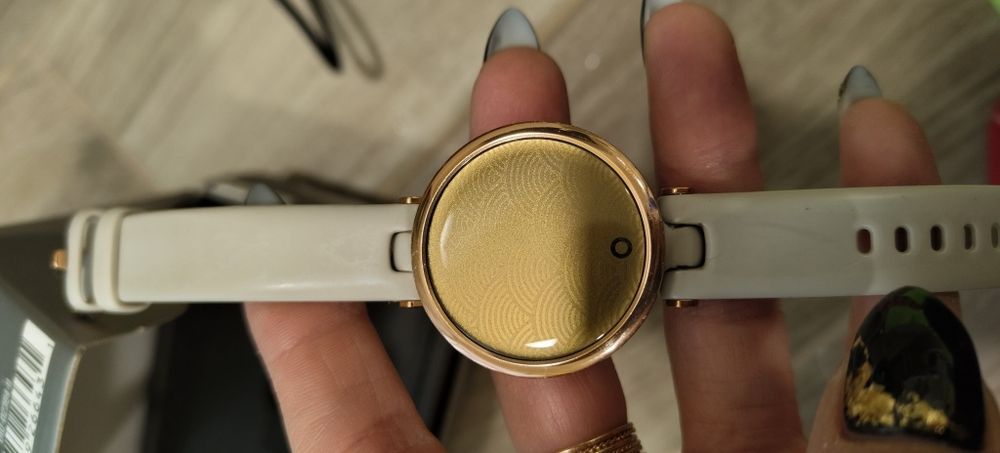 Garmin Lily дамски часовник