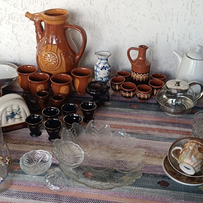 Сервизи чаши чинии керамика кристални чаши, юзчета