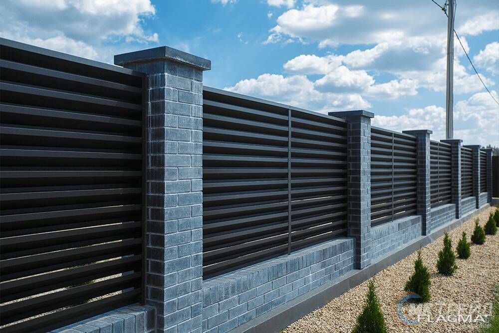 Бригада строителей