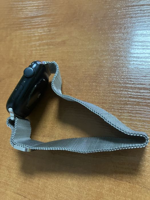 Apple watch SE 2, кнопки не работают