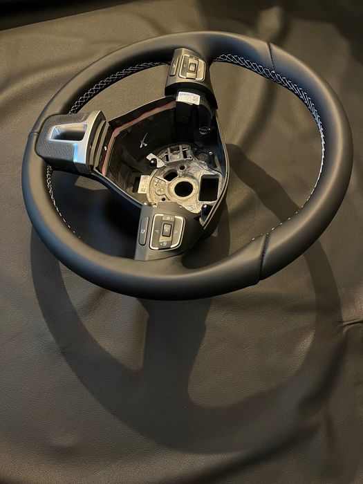 *Retapitez/ îmbrac volane