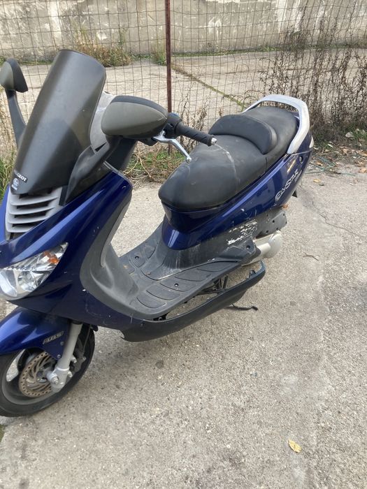 Peugeot elystar на части