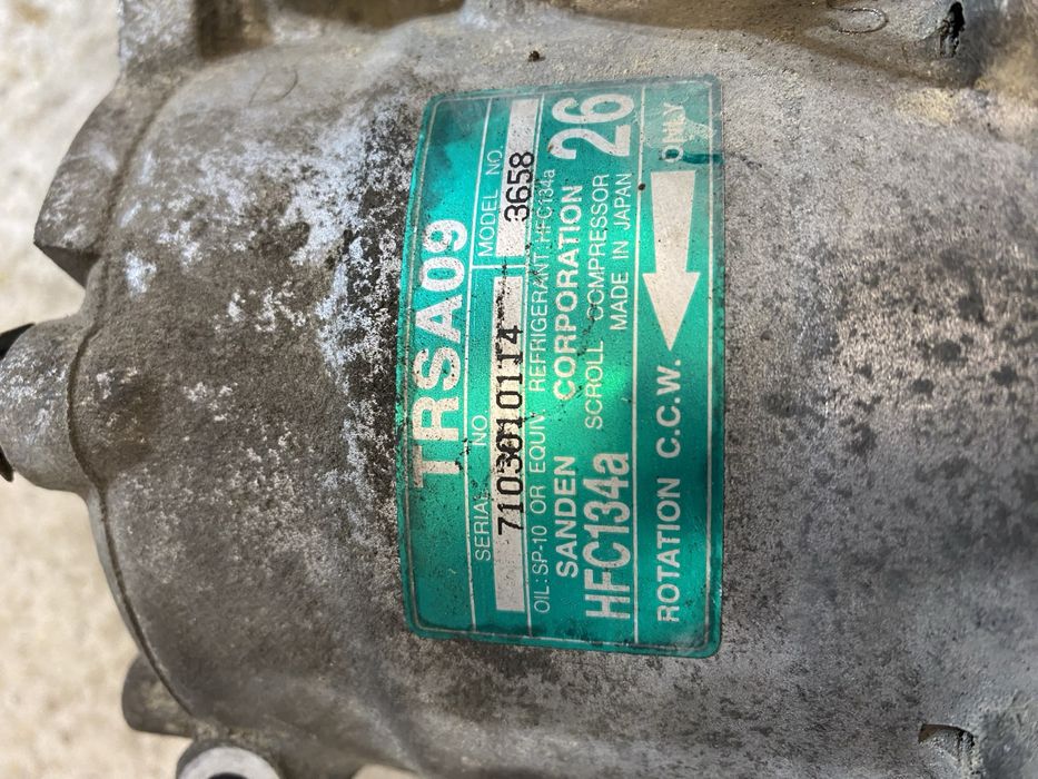 Компресор за климатик Honda Civic 1.4/6/7  безнин 2001-2005 година.!