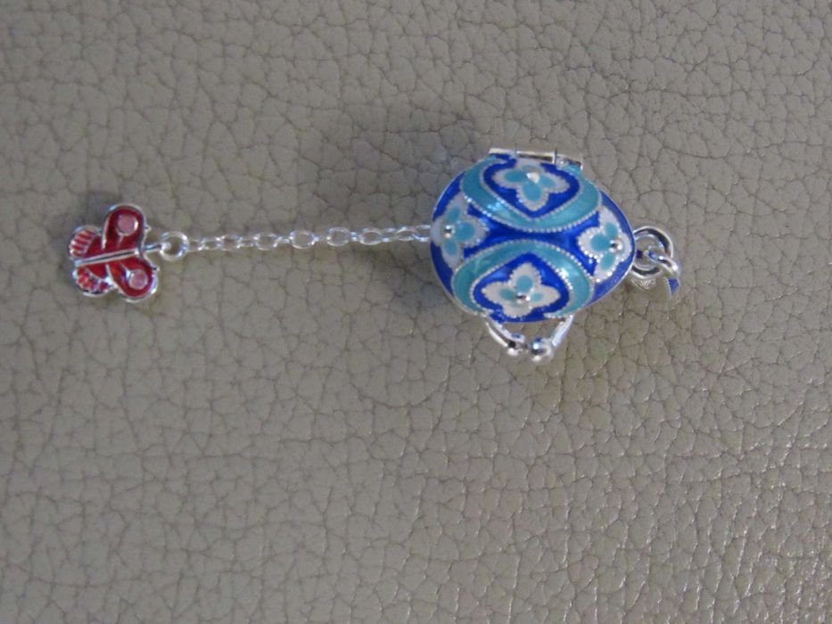 Фино дамско колие-висулка с Яйце Фаберже, ново