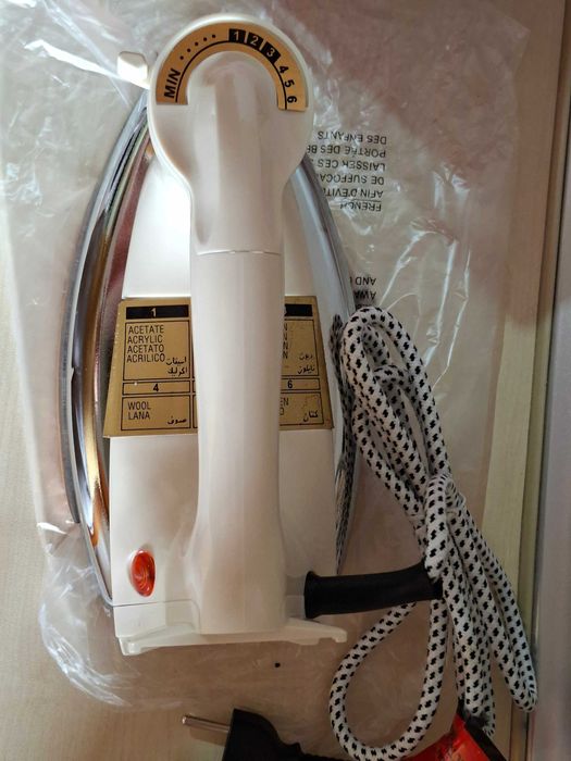 Утюг " nikai " пр-во Япония, тяжёлый. Новый в упаковке.