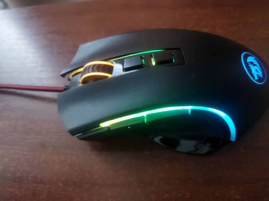 Продам игровую мышку