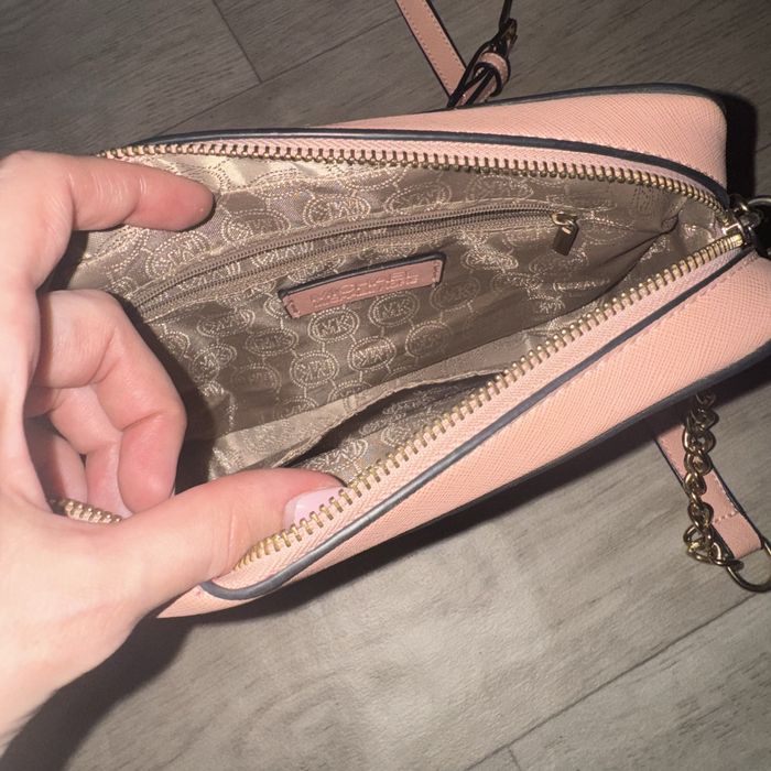 Michael Kors розова чанта