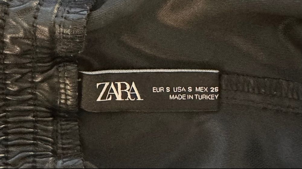 Zara Кожен Панталон