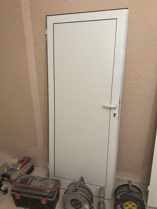 PVC интериорни врати