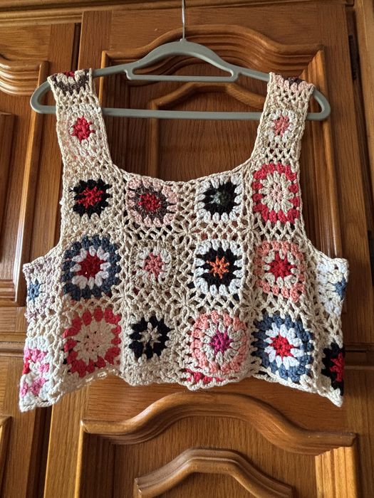 Top croșetat boho multicolor, handmade style, mărime S/M