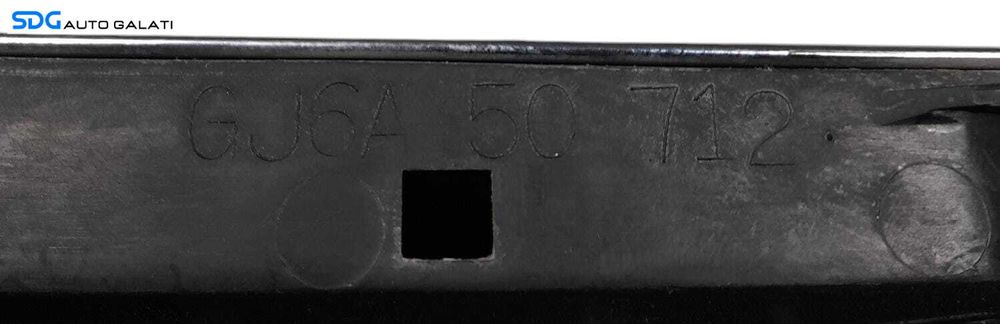 Grila Centrala Cu Emblema de pe Bara Spoiler Fata Mazda 6 GG 2002 - 2007 Cod GJ6A50712 [N1115]