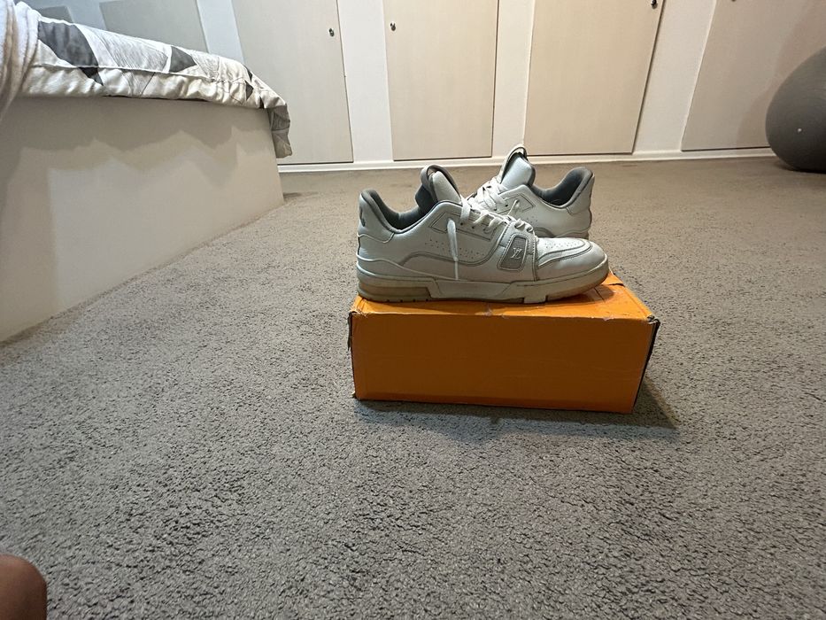 Vand louis vuitton albi 44