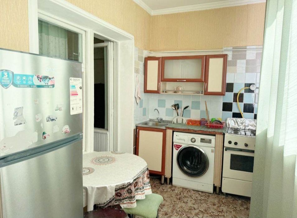 Срочно продам 1 комн Юнусабад 4