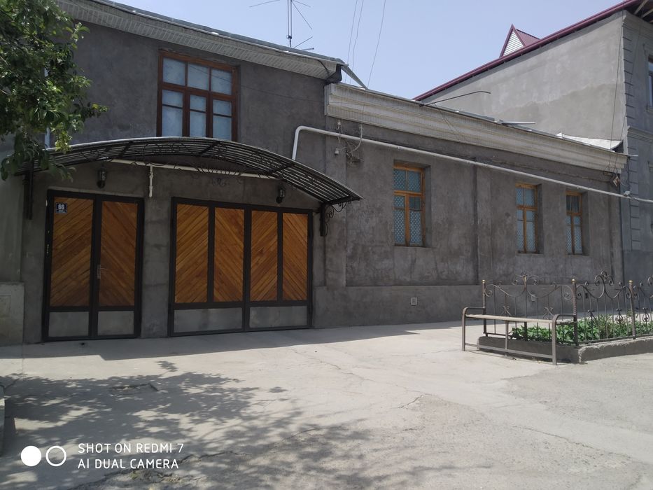 Генерал Узоков Тинчлик махалла 4.5 сотик ховли сотилади