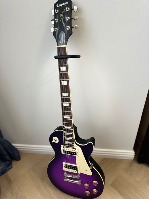 Chitară Electrică Epiphone Les Paul Classic  +Amplificator Roland