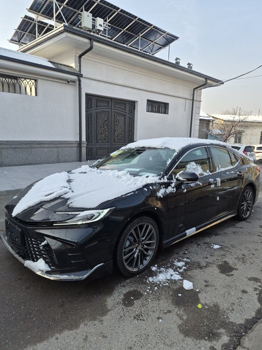 Tayota camry 2 litrli hybrid