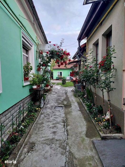 Casa cu 3 camere Ultracentrala