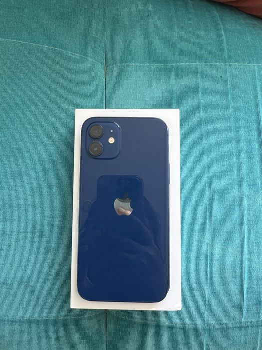 Айфон 12 ,64гб емокость 73%
