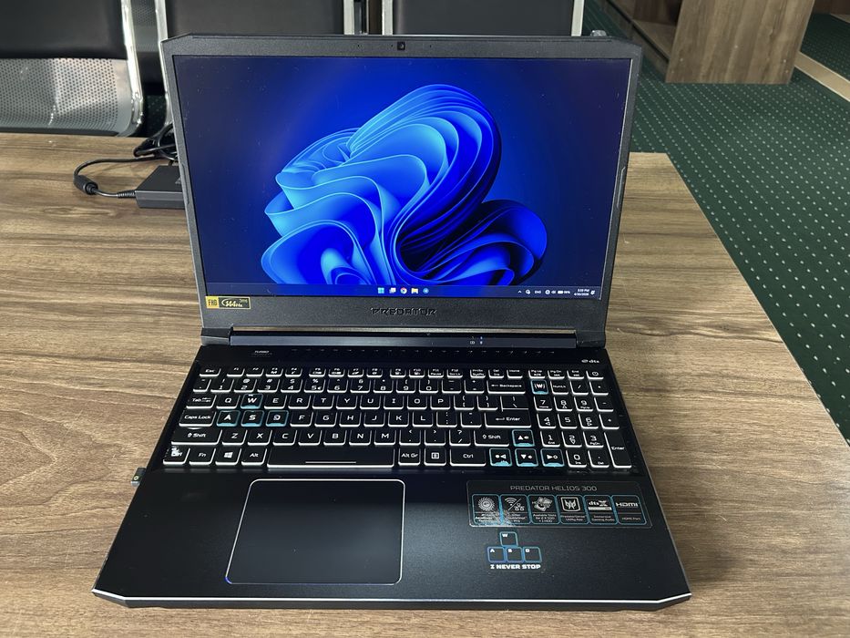 Acer Predator Helios 300