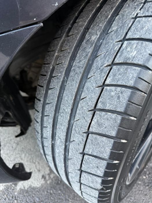 Титанки на Camry шина 245 45 R18