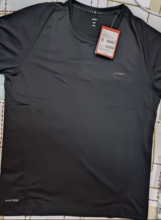 Lining футболка