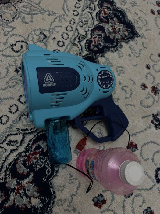 Space Bubble Gun 7000