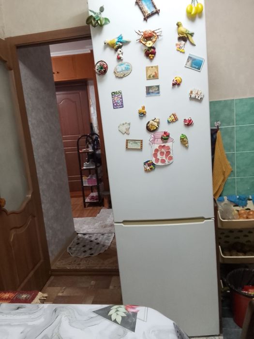 Продам холодильник