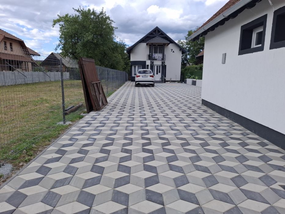 Execut lucrări de pavaje