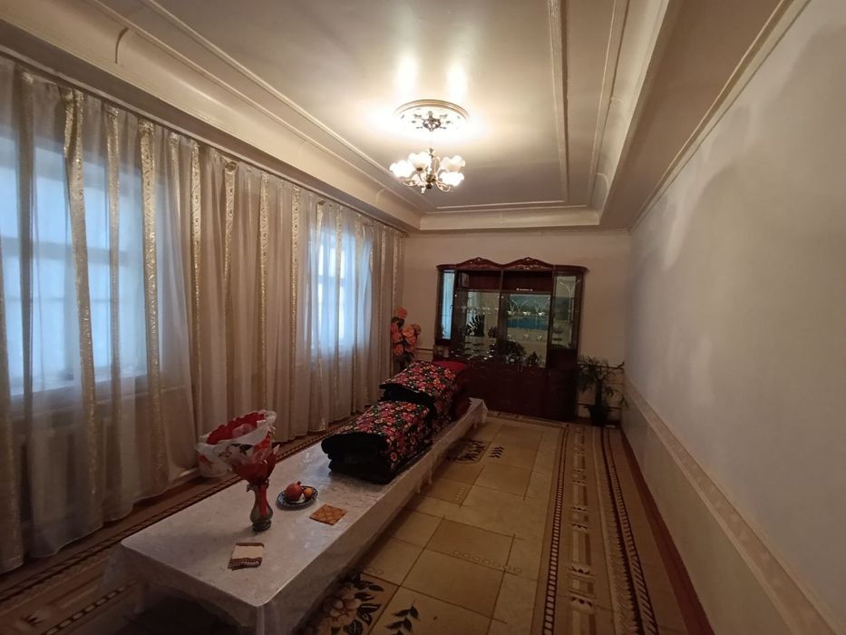 Sirdaryo viloyati Sayxunobod tumani 35 SOTIX XOVLI UY SOTILADI