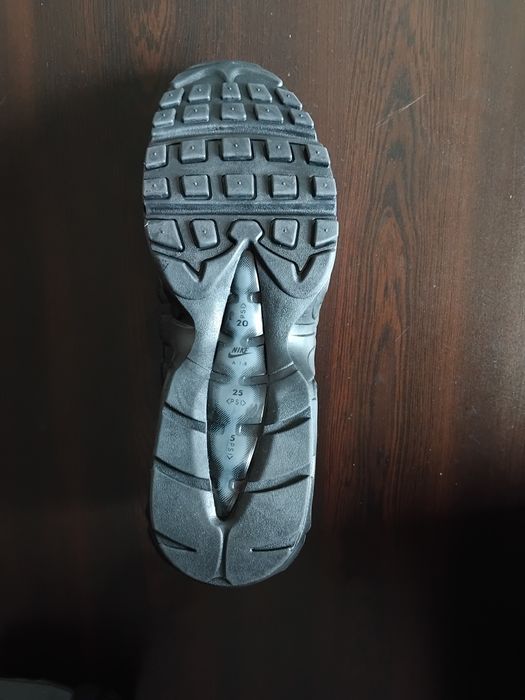 Nike Air Max 95 НОВИ No.45