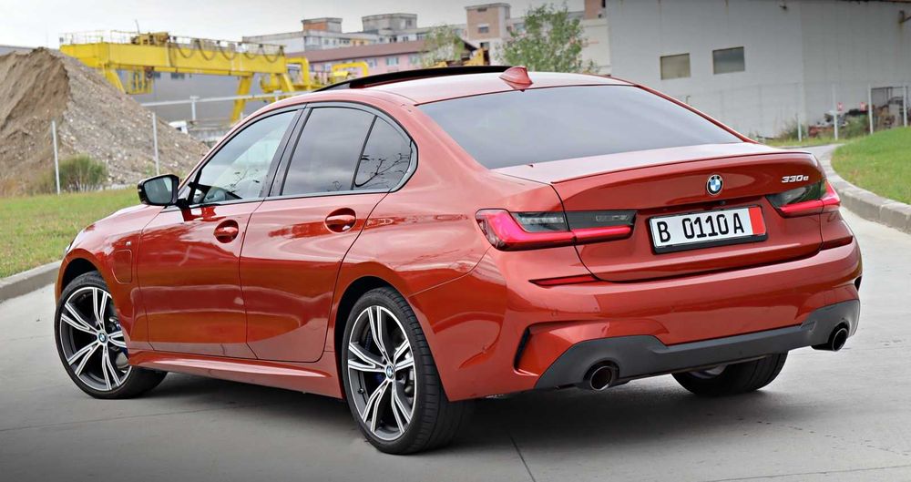 BMW 330e / 2021 / G20 / M Sport/Trapa / Sunset Orange/Laser/Hybrid ...