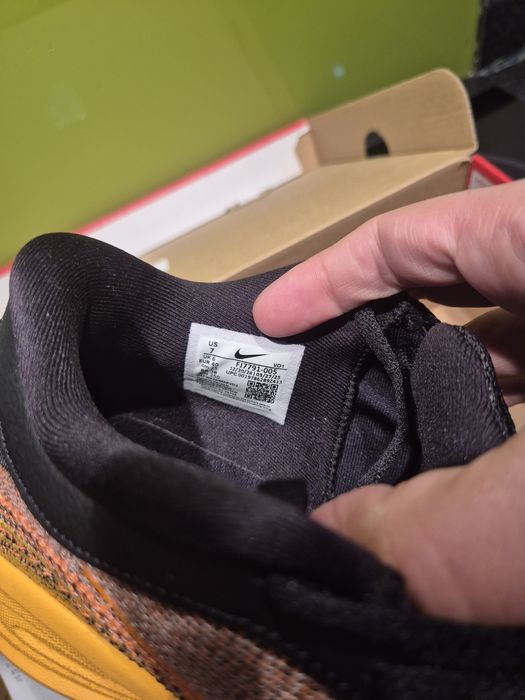 Model Nike Basketball adusi din Anglia!!!