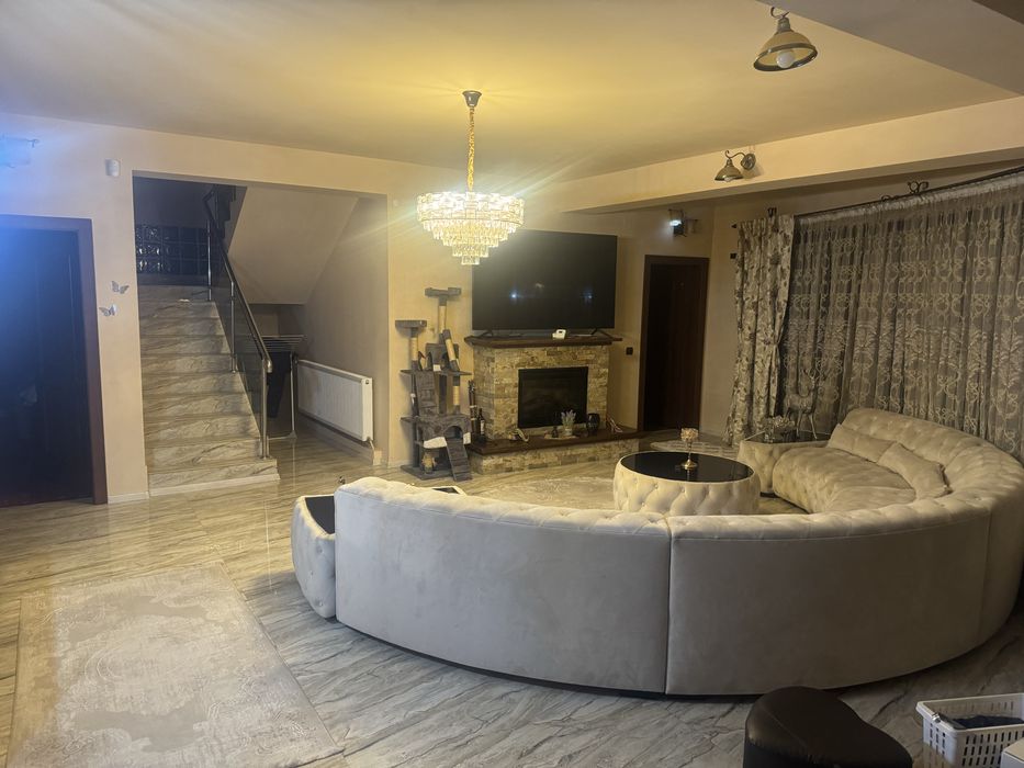 Casa P+1E. Zona consul brazda