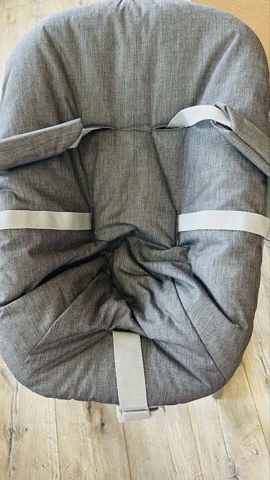 Stoke шезлонг на стульчик Tripp Trapp