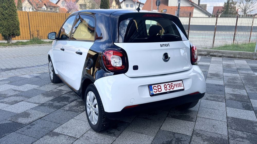 Smart forfour eq / electric / SOH 96 % / posibilitate rate