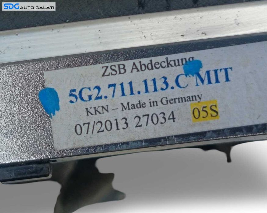 Nuca si Manson Piele Maneta Schimbator Viteze 6 Trepte (Provine de la masina de U.K) Volkswagen Golf 7 2013 - 2017 Cod 5G2711113C [LR7659]