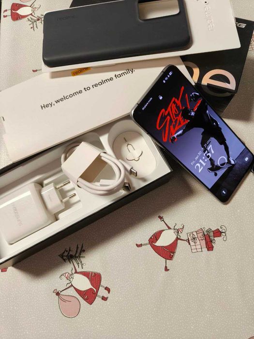 Realme GT2 Pro - 2K Екран - Като НОВ - Пълен Комплект!