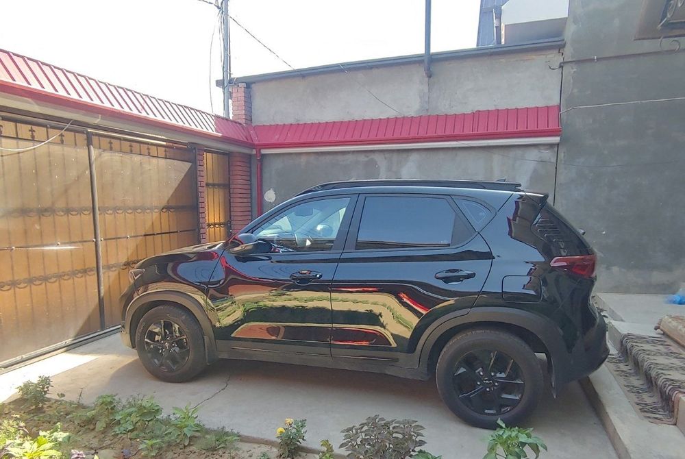 Kia Sonet Black Edition Fuli