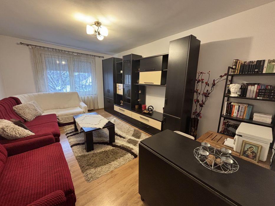 Vand (sau inchiriez) apartament cu 3 camere, Str. Fagarasului, REGHIN