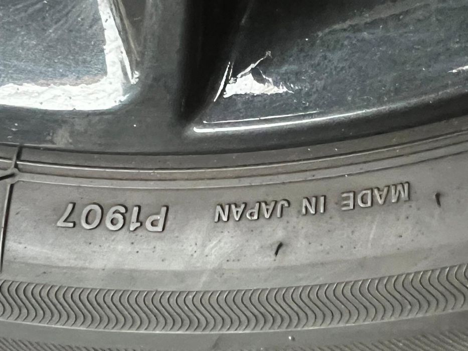 Set jante originale Suzuki și cu cauciucuri vară