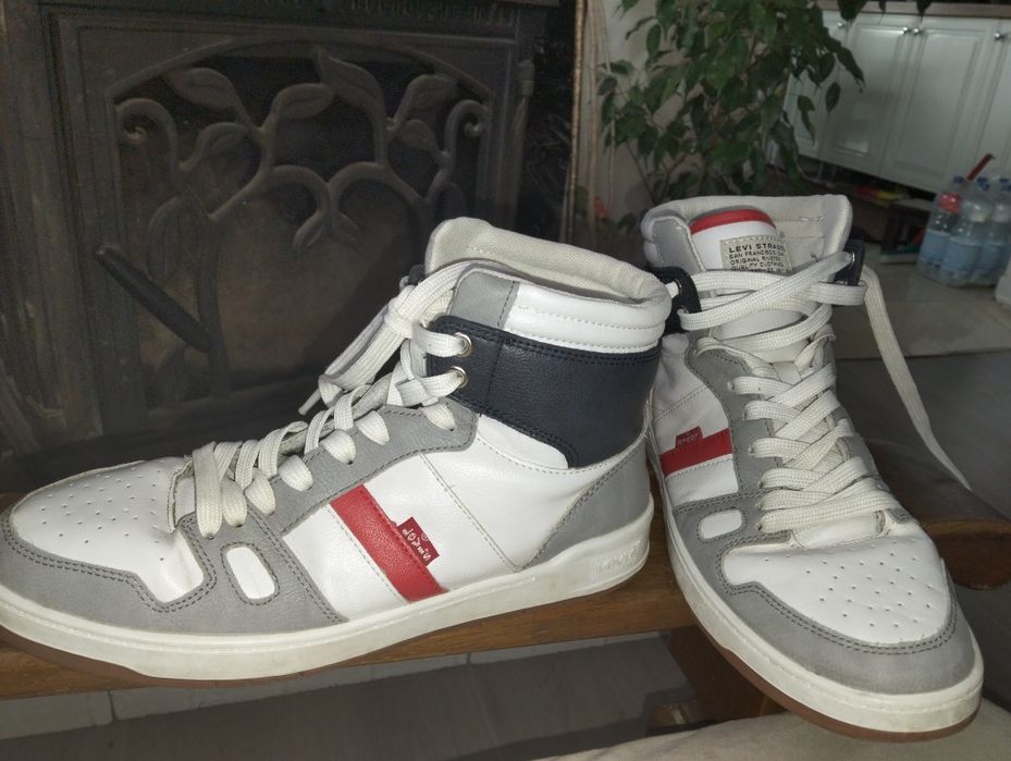 Papuci barbati Levi's