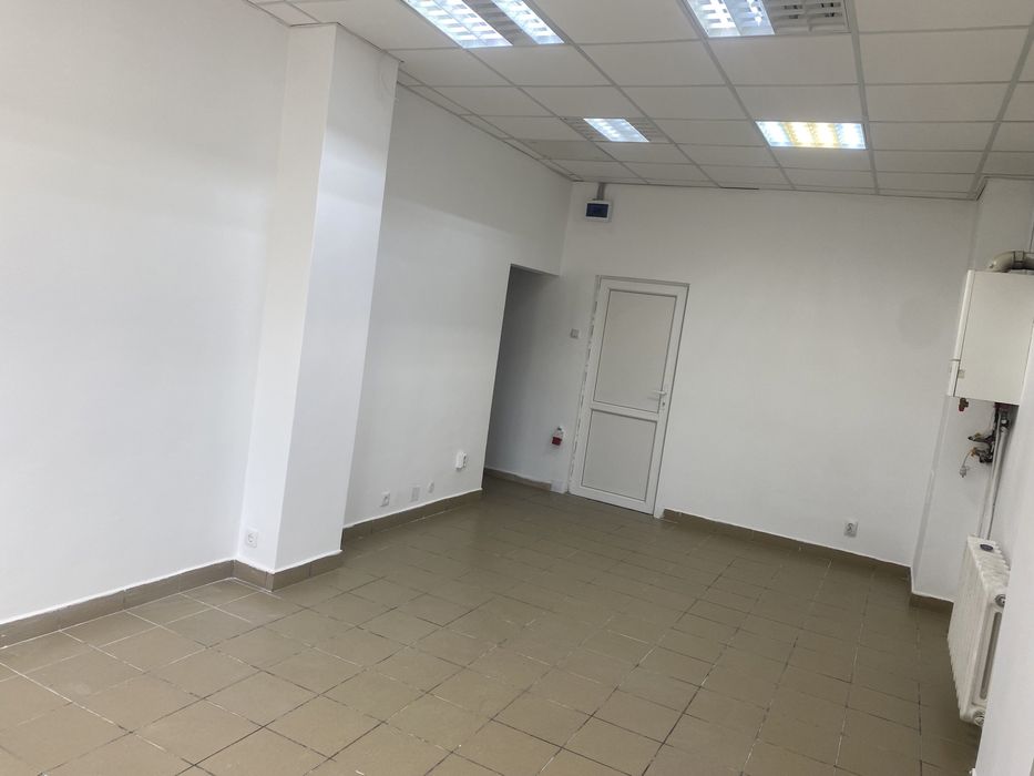 Spatiu Comercial de inchiriat zona centrala
