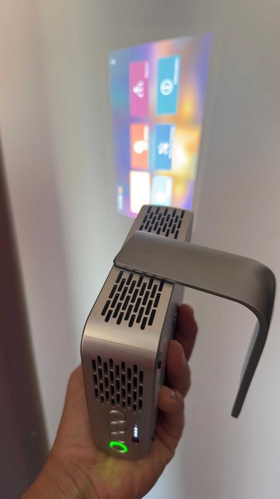 Viewsonic M1 Videoproiector LED WVGA 250 lumeni Boxe Harman Kardon