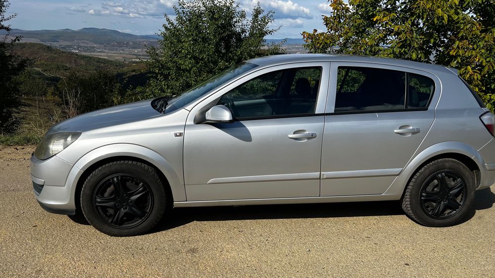 Opel Astra h 2004 1.7 80 cp