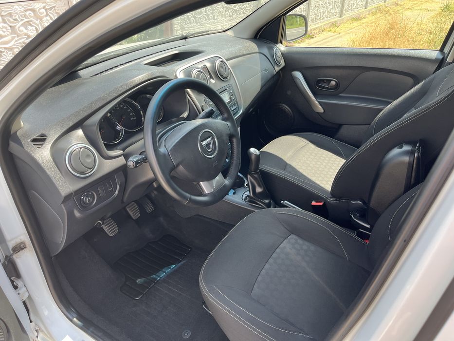 DACIA Logan 2015 — imagine 2