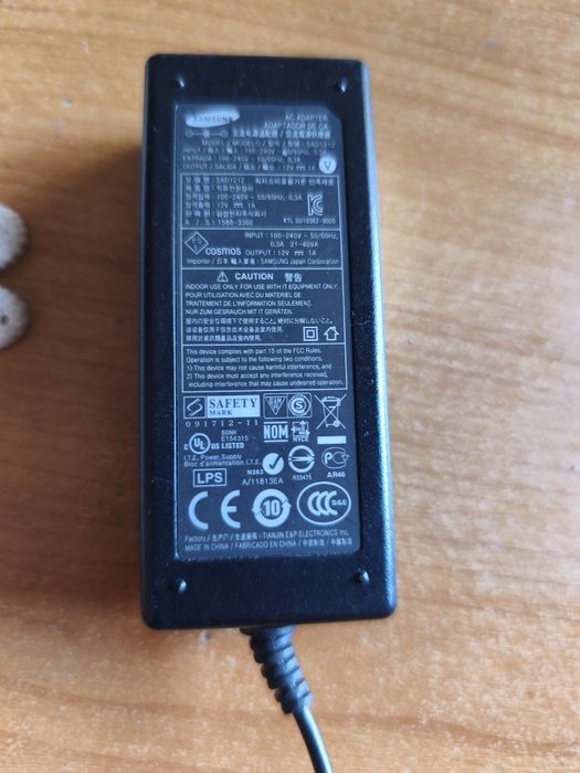Alimentator încărcator Samsung mufa subțire sad1212 12v 1amp