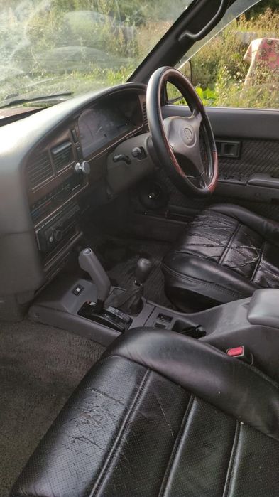 Продам Toyotu surf