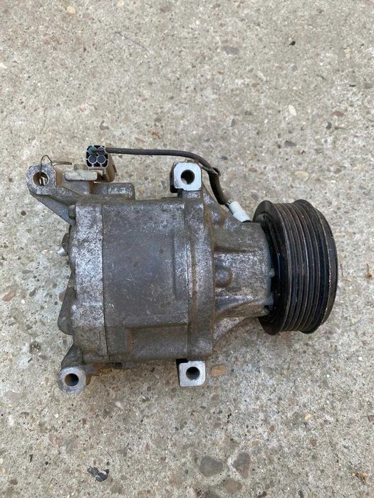 Compresor clima ac aer conditionat toyota yaris DENSO 447220-6352