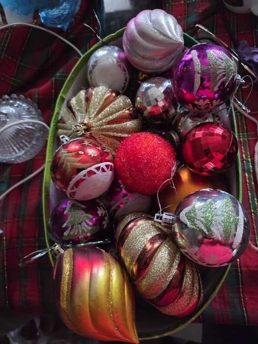 Новогодние игрушки