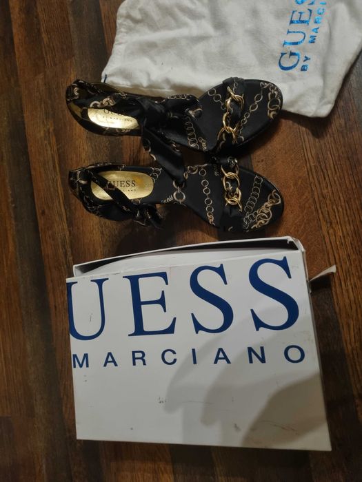 Guess ! Дамски обувки ! Нови!